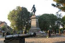 памятник петру первому
